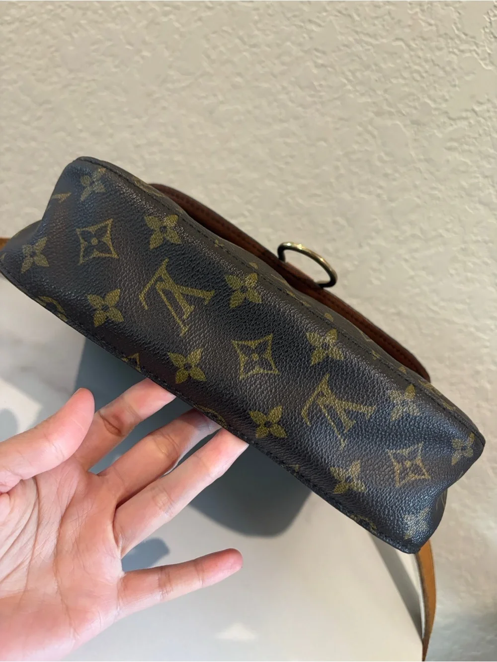Louis Vuitton Saint Cloud GM Brown Monogram Crossbody Bag - Picture 6 of 13